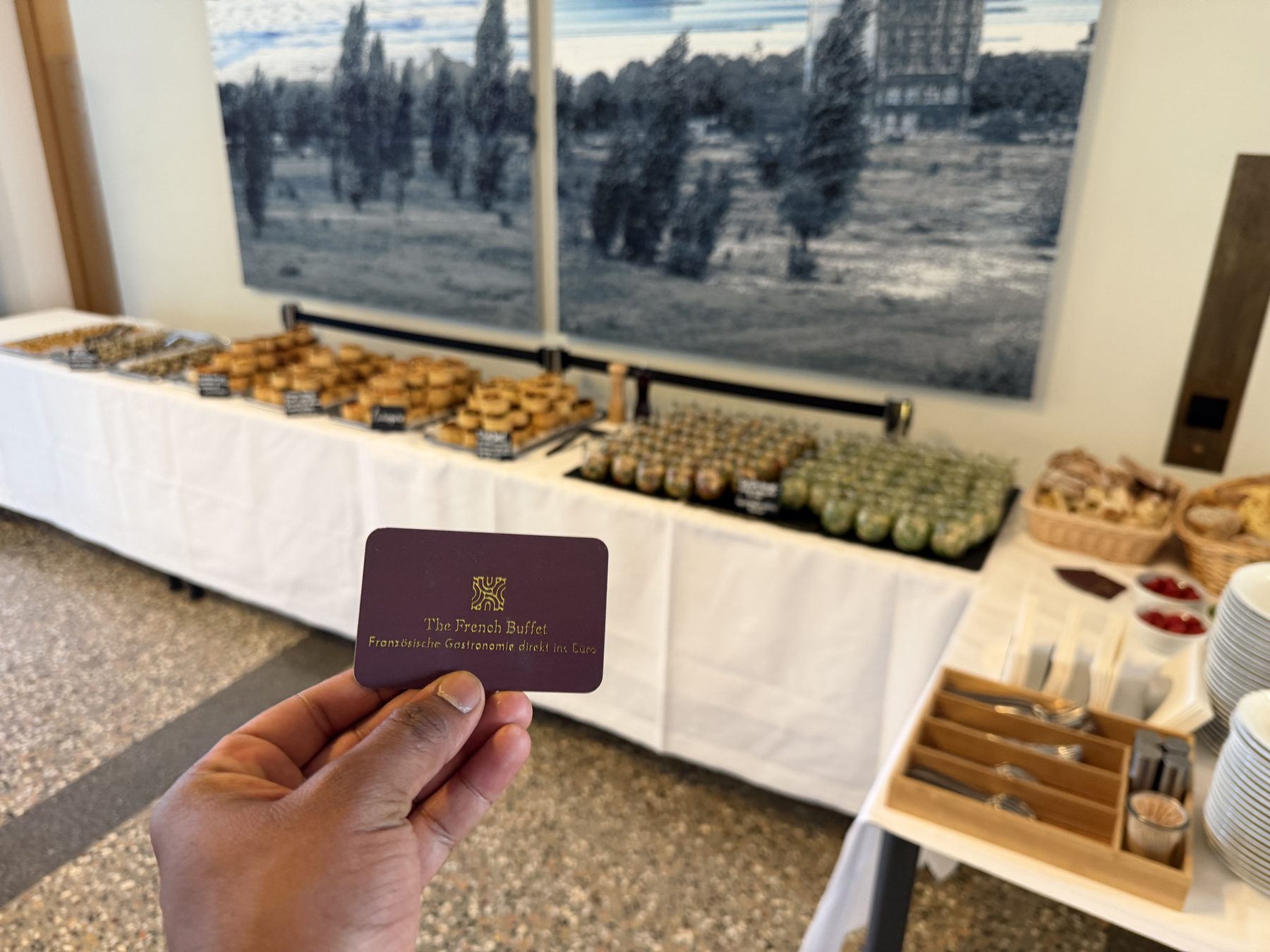 The French Buffet — Karte